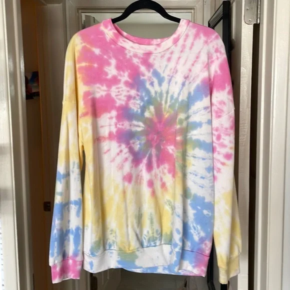 Women’s TieDye Pullover Sweatshirt - Picture 1 of 7